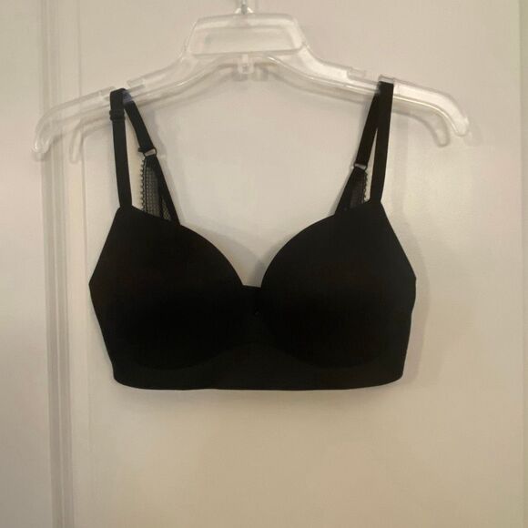 Victoria’s Secret bra incredible padded no wire bra size 34D - Picture 2 of 8